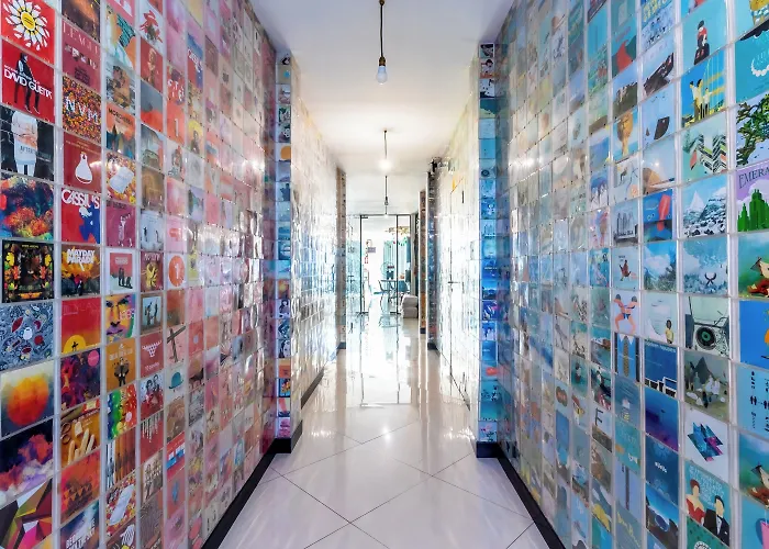 The Secret Service 3* Bangkok
